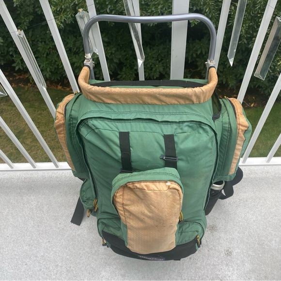 Vintage Jansport Green Aluminum External Frame Backpack Hip Wings - Picture 3 of 13